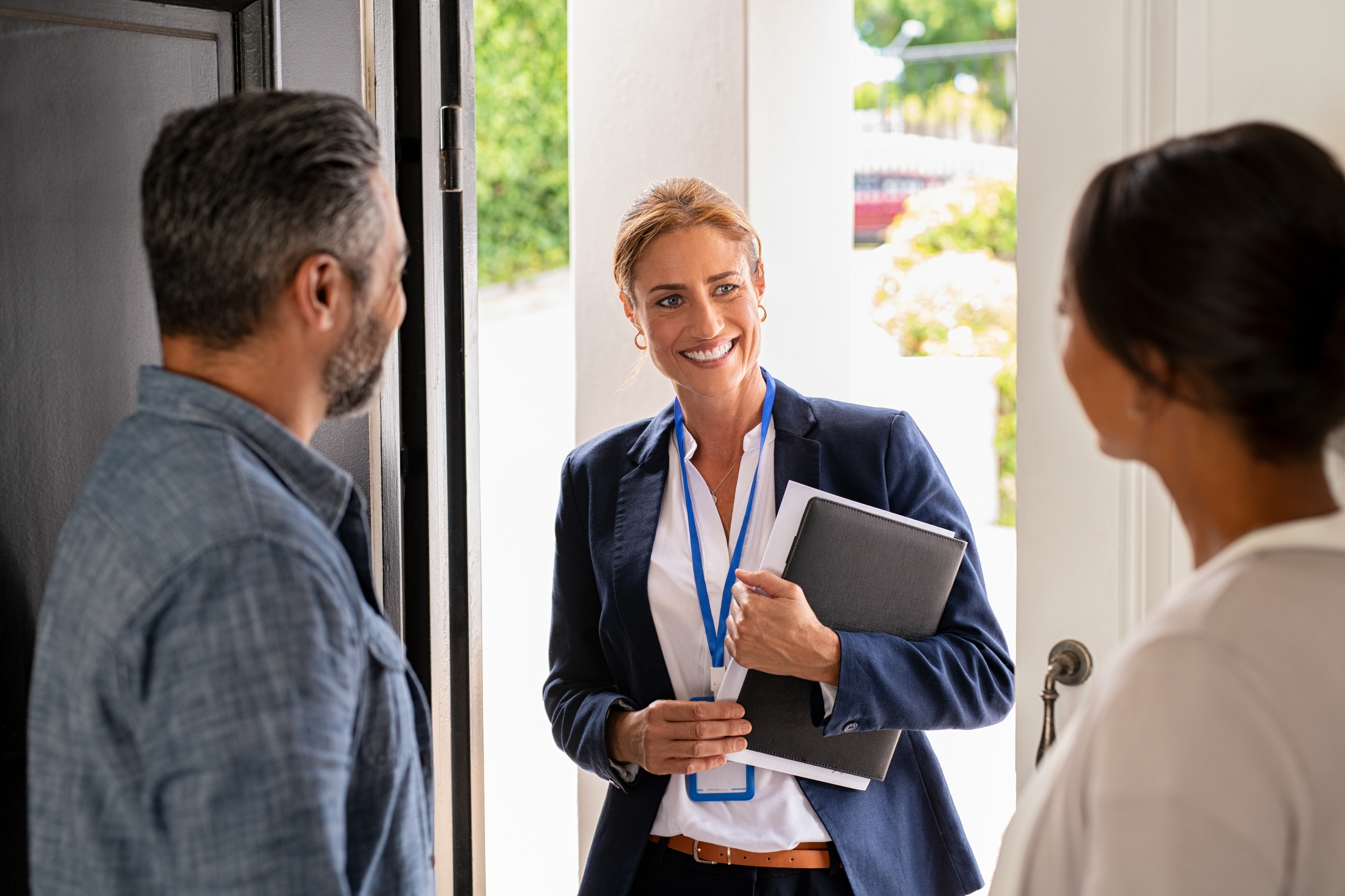 Door-to-door canvasser